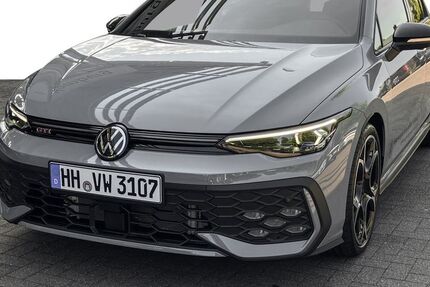 VW Golf 1.890 km 52.888 &euro; Hamburg 22111