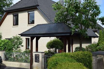 Haus Hamburg Billwerder - 4 Zimmer, 136 m&sup2;, 2.650&euro; | Angebot:26130251