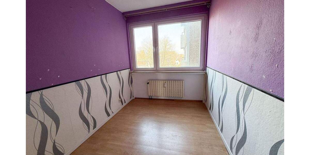 Etagenwohnung Pinneberg - 4 Zimmer, 88 m&sup2;, 199.000&euro; | Angebot:25599788