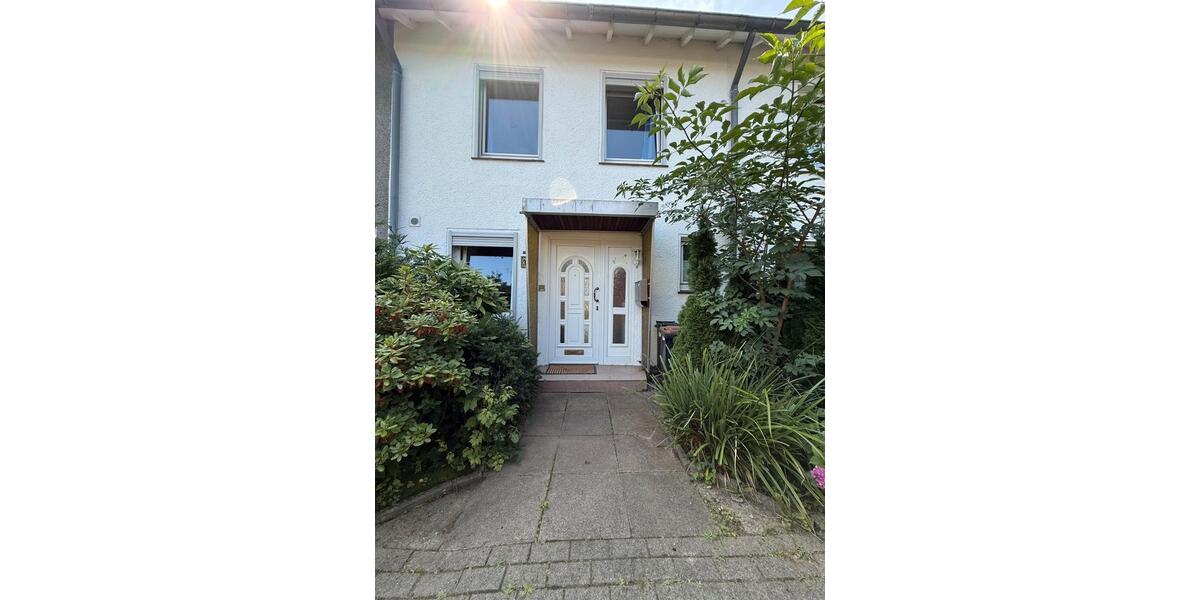 Reihenhaus Buchholz in der Nordheide - 4 Zimmer, 105 m&sup2;, 275.000&euro; | Angebot:27156412