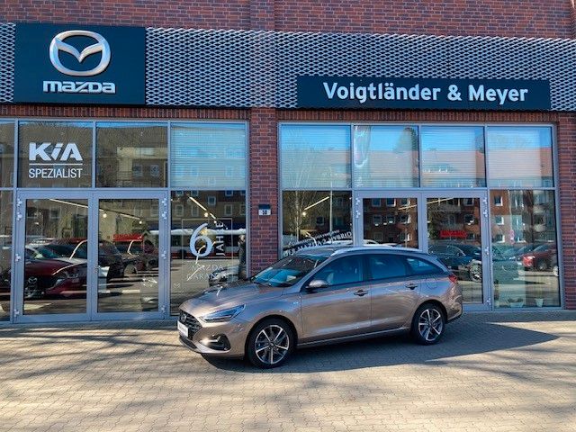 i30