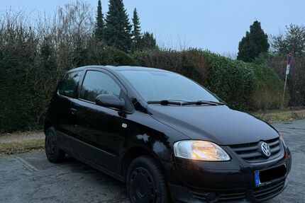 VW Fox 77.112 km 3.450 &euro; Hamburg 22359