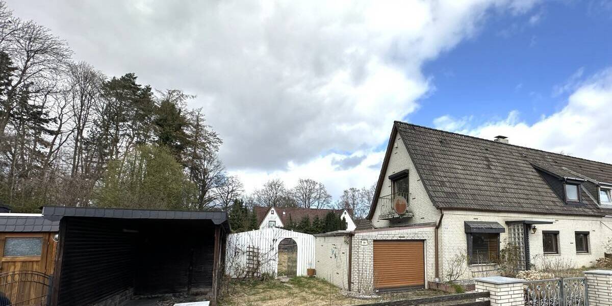 Doppelhaushälfte Hamburg Farmsen-Berne - 5 Zimmer, 105 m&sup2;, 179.000&euro; | Angebot:26129443