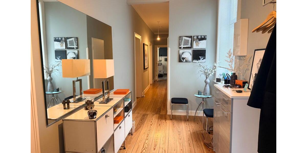 Etagenwohnung Hamburg Altona - 5.5 Zimmer, 137 m&sup2;, 2.250&euro; | Angebot:26335246