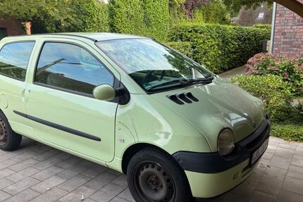 Renault Twingo 185.000 km 2.600 &euro; Hamburg 22175