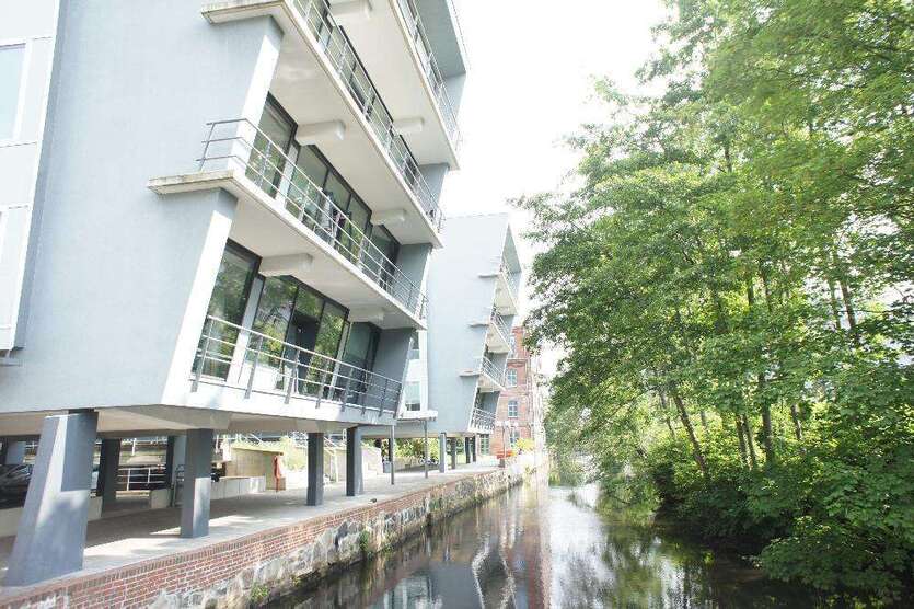 Büro in Hamburg 5.256 € 438 m²