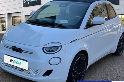Fiat 500e 38.542 km 22.490 &euro; Hamburg 22529