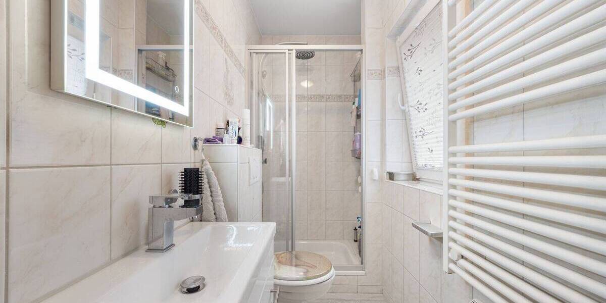 Mehrfamilienhaus, Wohnhaus Pinneberg - 6 Zimmer, 195 m&sup2;, 749.000&euro; | Angebot:26093594