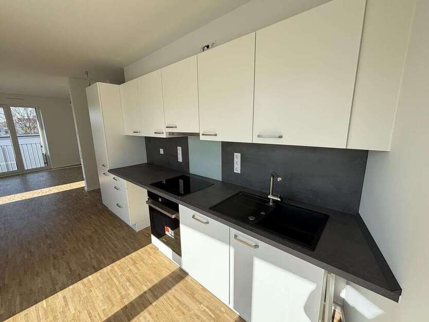 Wohnung zum Mieten in Hamburg 1.370 € 73.74 m²