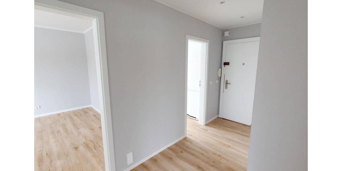 Etagenwohnung Stapelfeld - 2 Zimmer, 62 m&sup2;, 1.250&euro; | Angebot:25084905