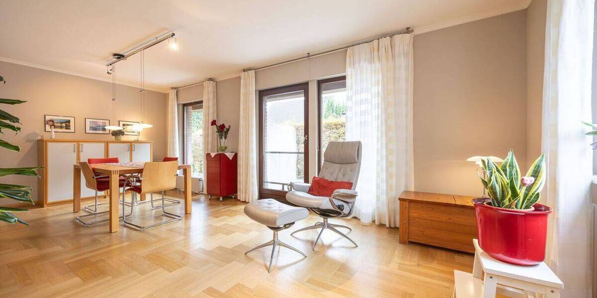 Doppelhaushälfte Rellingen - 4 Zimmer, 129 m&sup2;, 529.000&euro; | Angebot:26154929