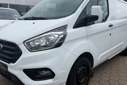 Ford Transit Custom 181.306 km 10.400 &euro; Bönningstedt 25474