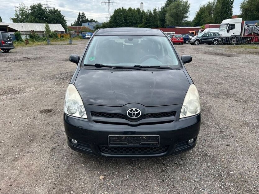 Corolla Verso