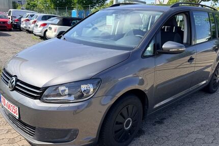 VW Touran 333.000 km 3.450 &euro; Buxtehude 21614