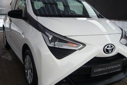 Toyota Aygo (X) 50.100 km 10.490 &euro; Holm Krs. Pinneberg 25488