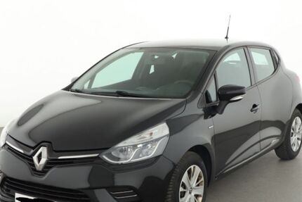 Renault Clio 122.000 km 7.500 &euro; Hamburg 22547