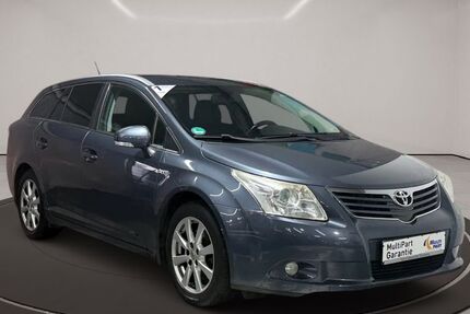 Toyota Avensis 175.000 km 7.490 &euro; Hamburg 22043