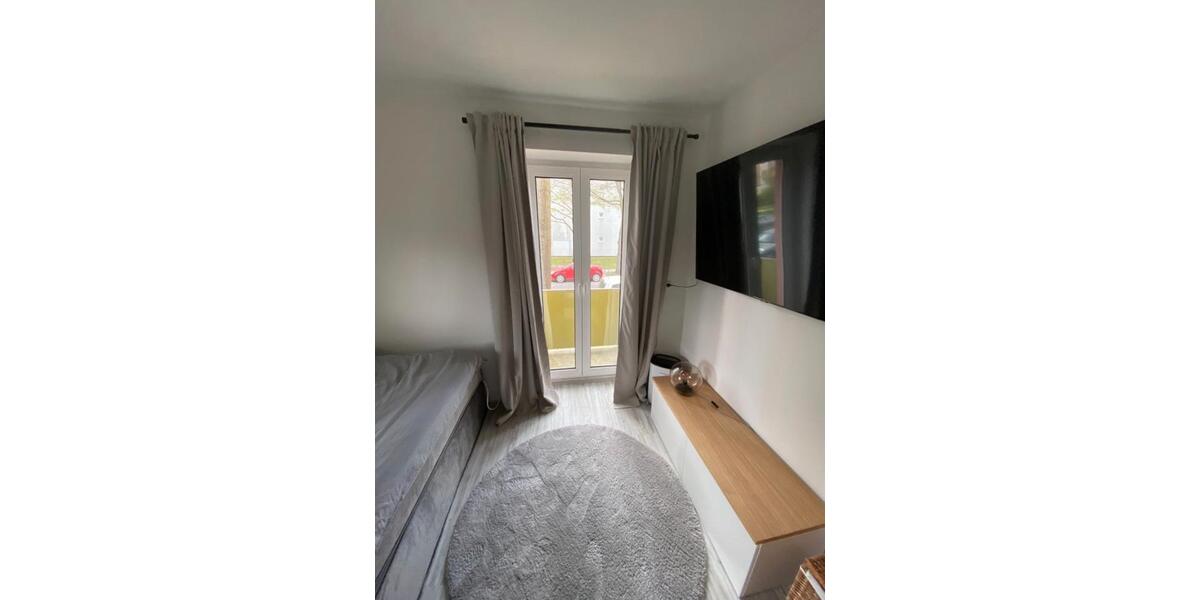 Hochparterre Hamburg Barmbek-Süd - 2 Zimmer, 50 m&sup2;, 270.000&euro; | Angebot:26408121
