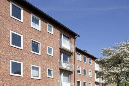 komplett modernisierte 3 Zimmer Wohnung 2 zimmer