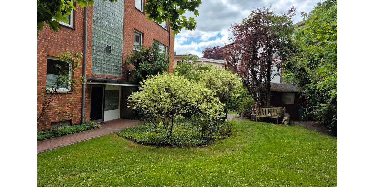 Hochparterre Hamburg Wandsbek - 2 Zimmer, 68 m&sup2;, 335.000&euro; | Angebot:26684650