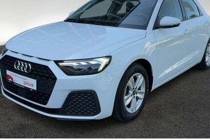 Audi A1 40.657 km 21.980 &euro; Hamburg 22419