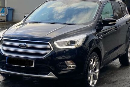 Ford Kuga 158.000 km 13.490 &euro; Hamburg 22307