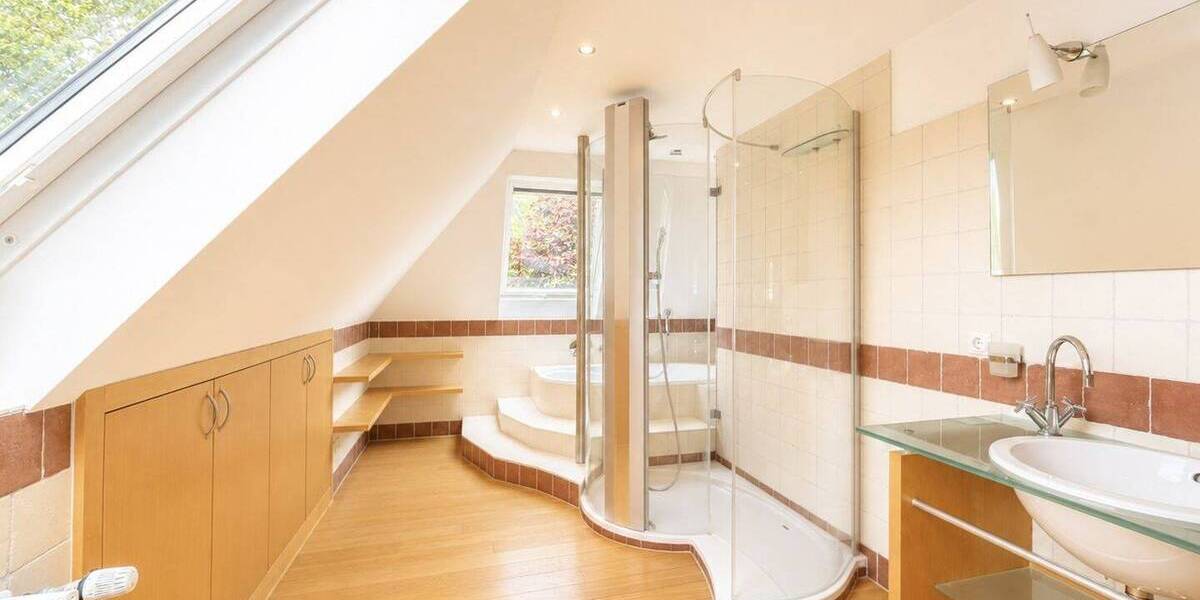 Einfamilienhaus Pinneberg - 1 Zimmer, 336 m&sup2;, 1.250.000&euro; | Angebot:26818465