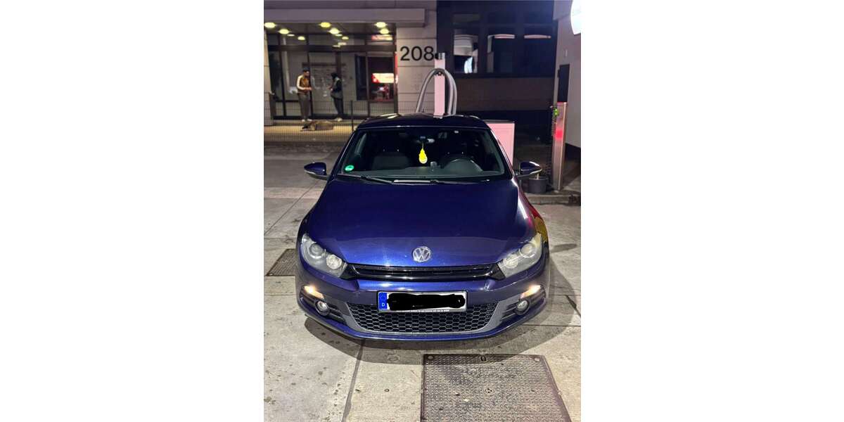 VW Scirocco 210.000 km 5.299 &euro; hamburg 22525
