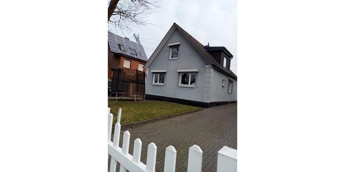 Dachgeschoßwohnung Hamburg Altona - 2 Zimmer, 50 m&sup2;, 980&euro; | Angebot:26671119