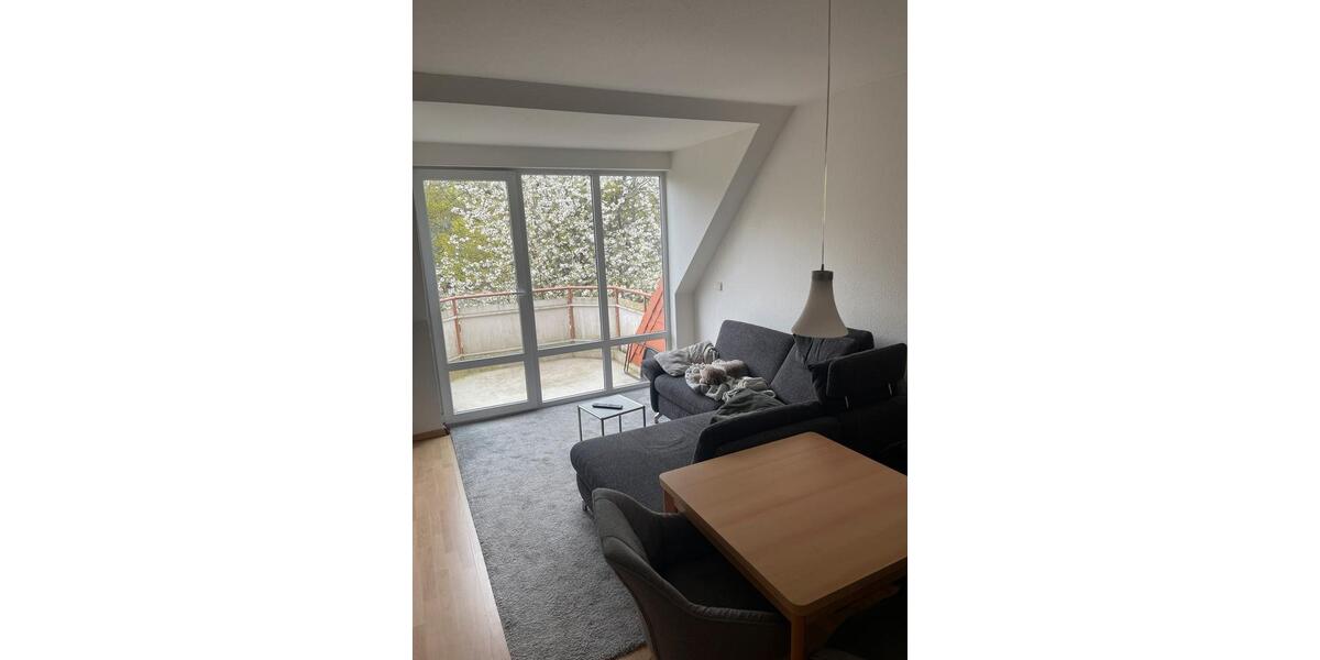 Dachgeschoßwohnung Hamburg Wandsbek - 1 Zimmer, 33 m&sup2;, 500&euro; | Angebot:26235317