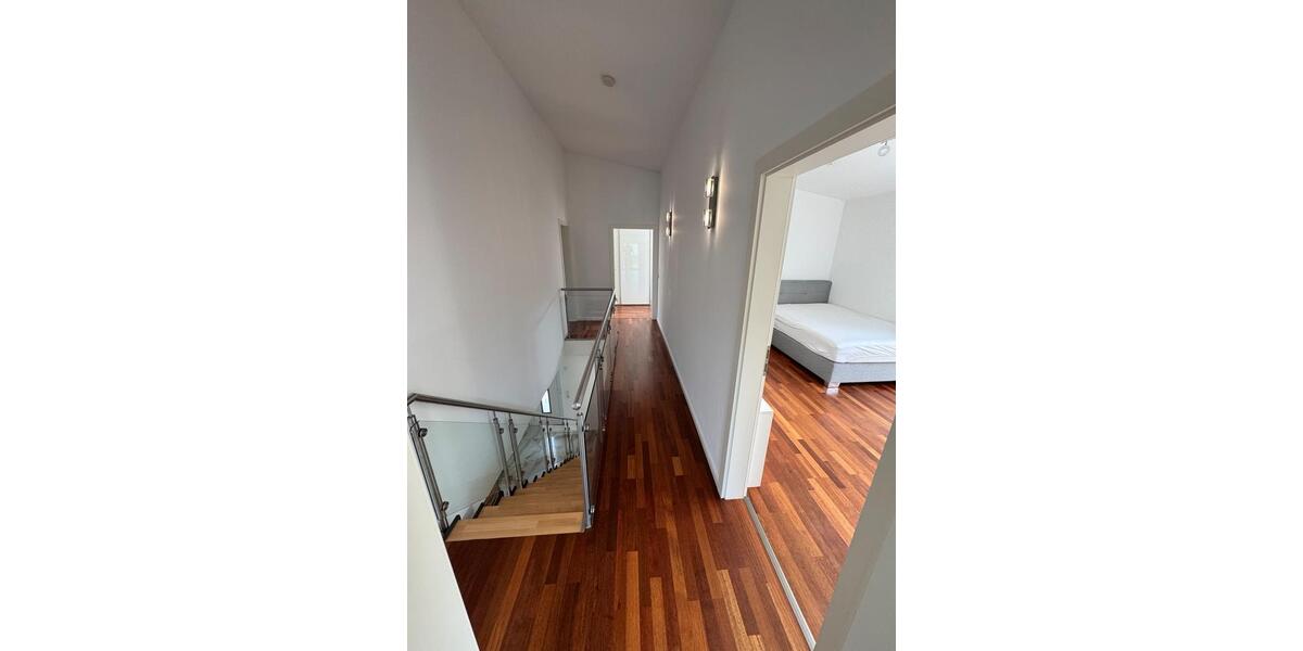 Maisonettenwohnung Hamburg Wandsbek - 5 Zimmer, 190 m&sup2;, 3.000&euro; | Angebot:26566824