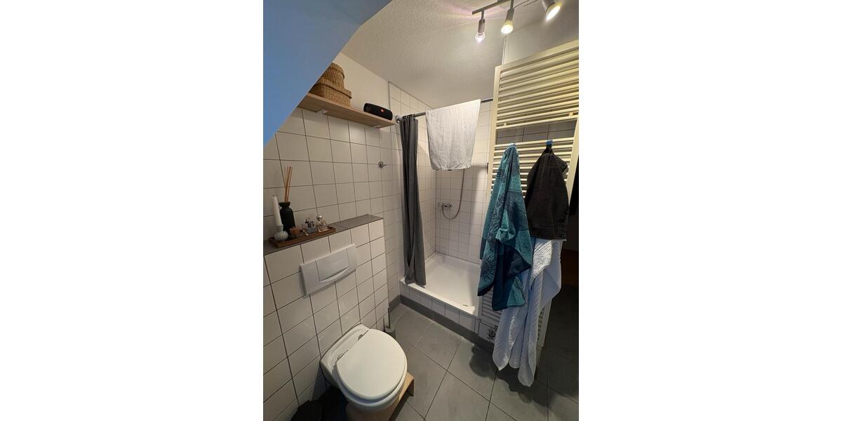 Dachgeschoßwohnung Hamburg Bahrenfeld - 3 Zimmer, 60 m&sup2;, 1.500&euro; | Angebot:25075979