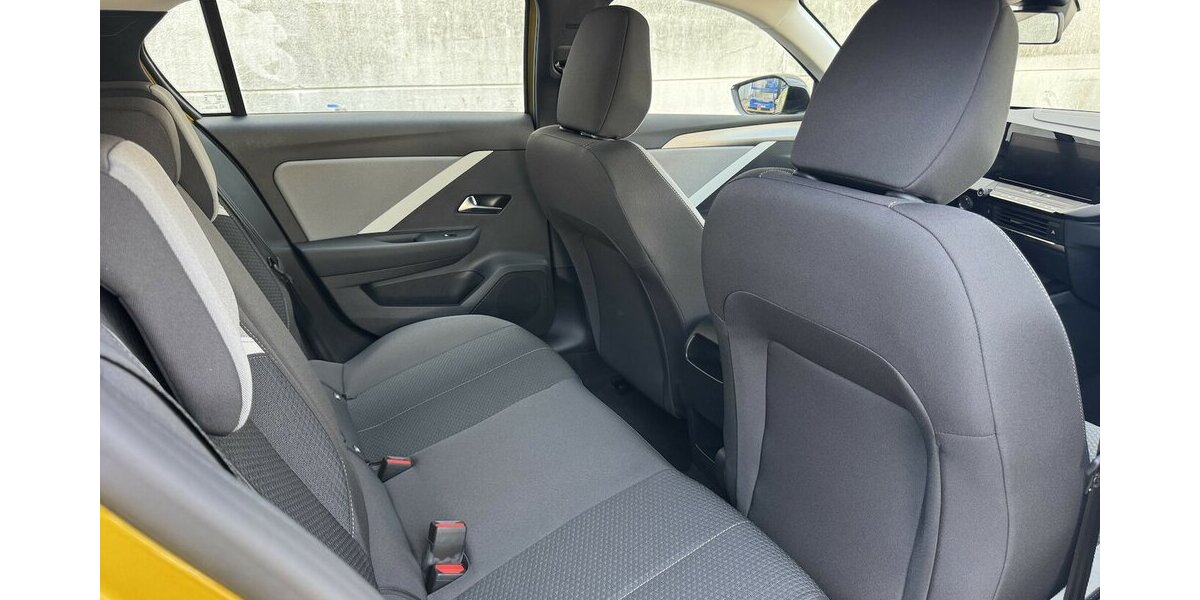 Opel Astra L Kult Gelb 1.001 km 19.999 &euro; Hamburg 22339