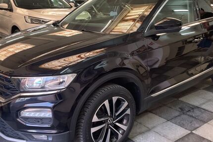 VW T-Roc 133.691 km 15.850 &euro; Hamburg 22087