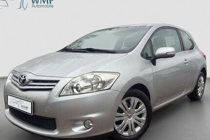 Toyota Auris 75.269 km 6.790 &euro; Hamburg 22045
