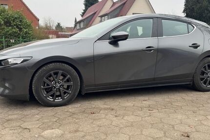 Mazda 3 158.000 km 13.500 &euro; Stelle 21435