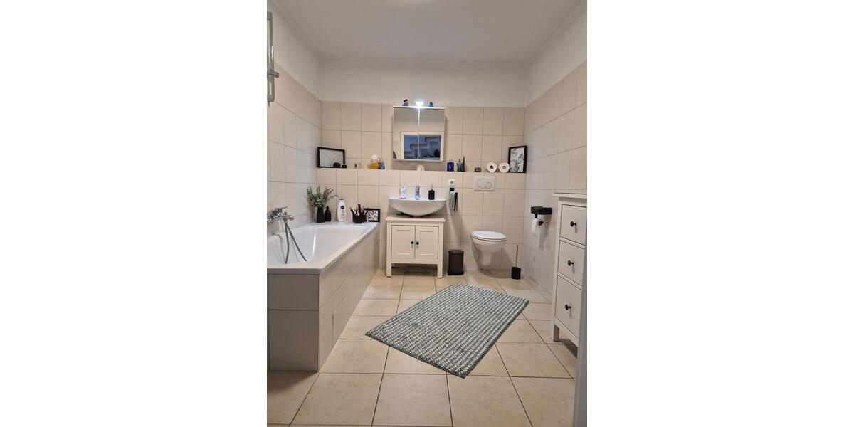 Anfragen-Stopp:Zentrale und helle 4,5 Zimmer-Wohnung zu vermieten 4.5 zimmer