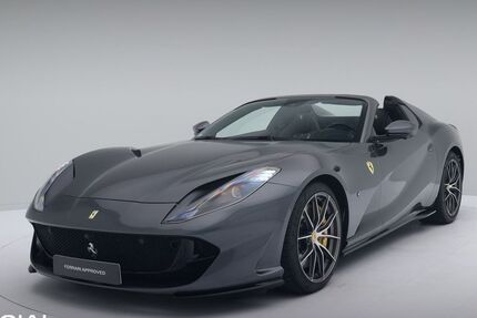 Ferrari 812 4.947 km 414.900 &euro; Hamburg 22143