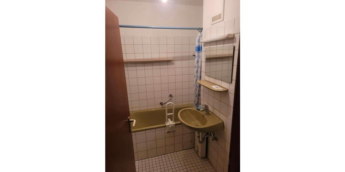 Erdgeschoßwohnung Hamburg Altona - 1 Zimmer, 28 m&sup2;, 790&euro; | Angebot:24852058