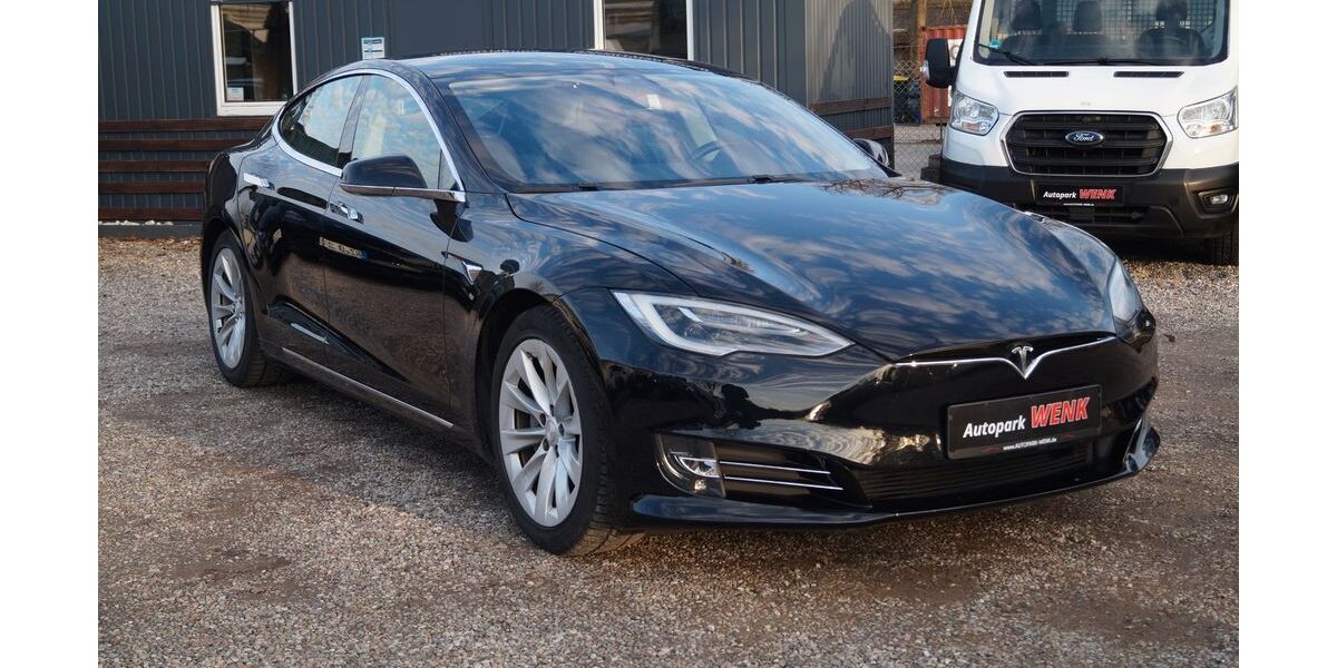 Tesla Model S 252.000 km 15.999 &euro; Geesthacht 21502