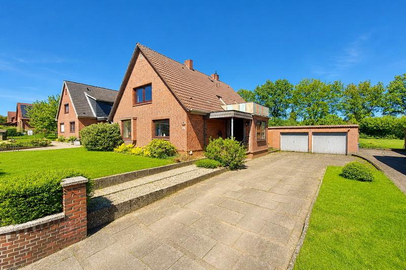 Vielseitiges Zweifamilienhaus mit großem Potenzial & teilbarem Grundstück - Zweifamilienhaus Henstedt-Ulzburg Ulzburg | Angebot:26836064