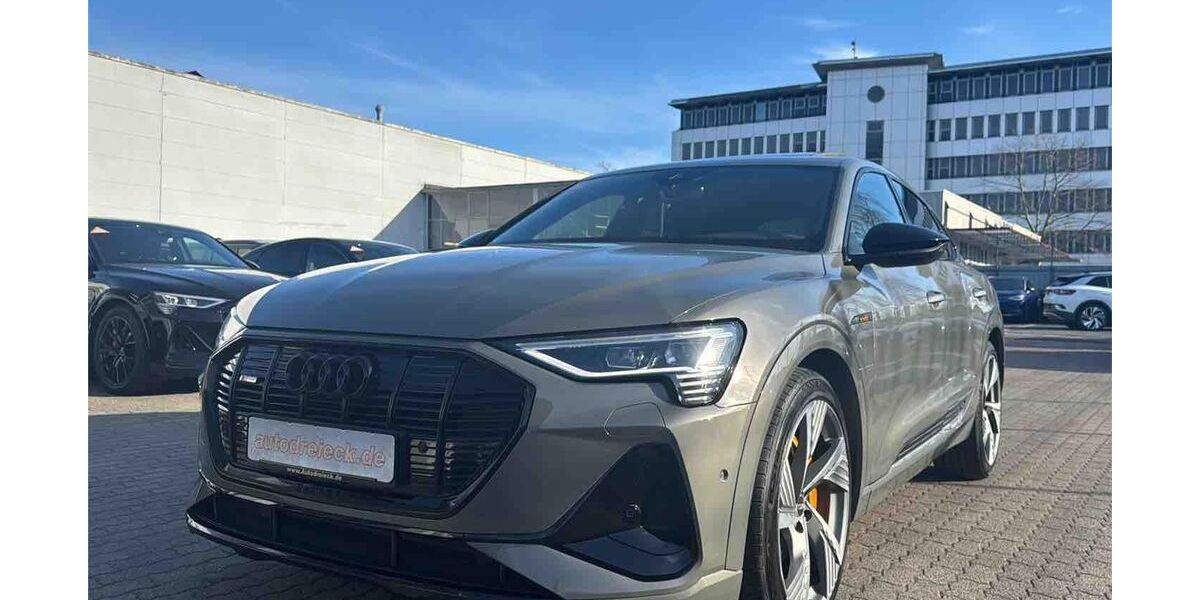 Audi e-tron 69.269 km 34.950 &euro; Hamburg 22047