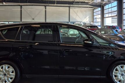 Ford S-Max 200.000 km 7.777 &euro; Geesthacht bei Hamburg 21502