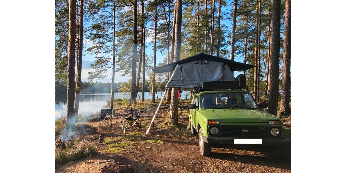 Lada Niva 74.000 km 15.900 &euro; Hamburg 22301