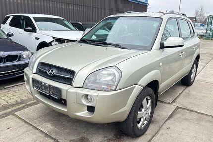 Hyundai TUCSON 198.000 km 3.000 &euro; Winsen/Luhe 21423