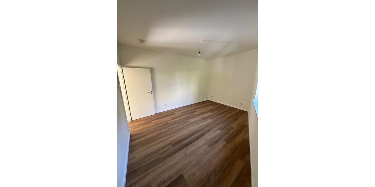 Erdgeschoßwohnung Hamburg Wandsbek - 2 Zimmer, 72 m&sup2;, 1.850&euro; | Angebot:26373203