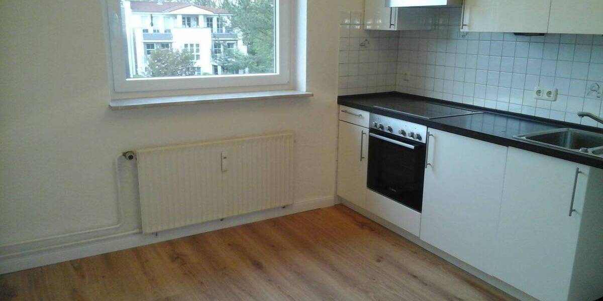 Etagenwohnung Glinde - 2 Zimmer, 77 m&sup2;, 1.080&euro; | Angebot:26261761