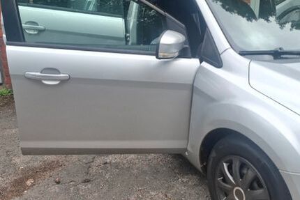Ford Focus 173.800 km 2.150 &euro; Hamburg 22149