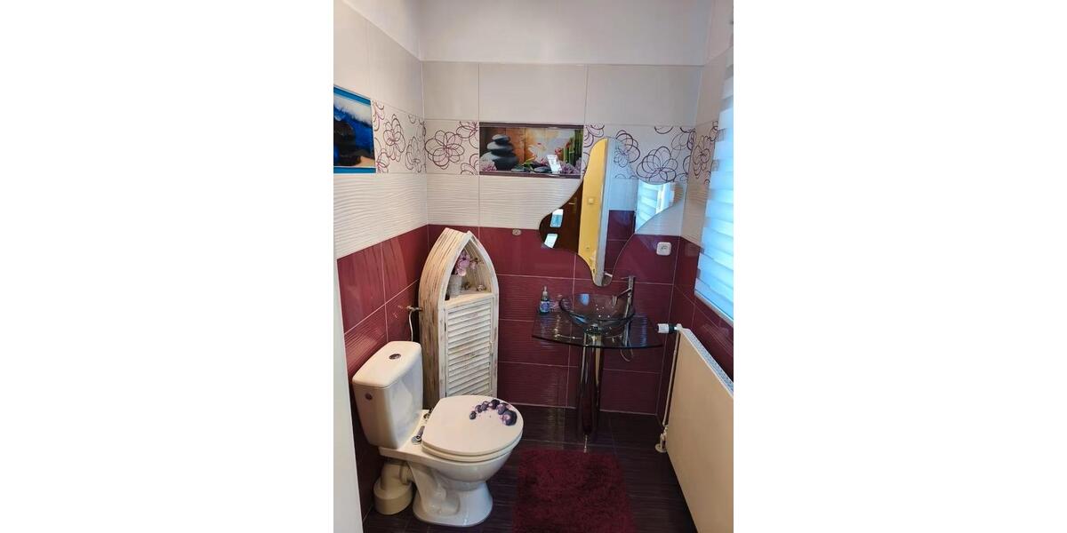 Einfamilienhaus Hamburg Langenhorn - 7 Zimmer, 200 m&sup2;, 650.000&euro; | Angebot:26905974