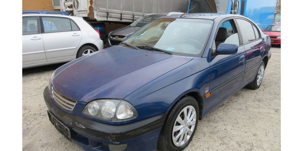 Toyota Avensis 512.111 km 1.500 &euro; Hamburg 20537